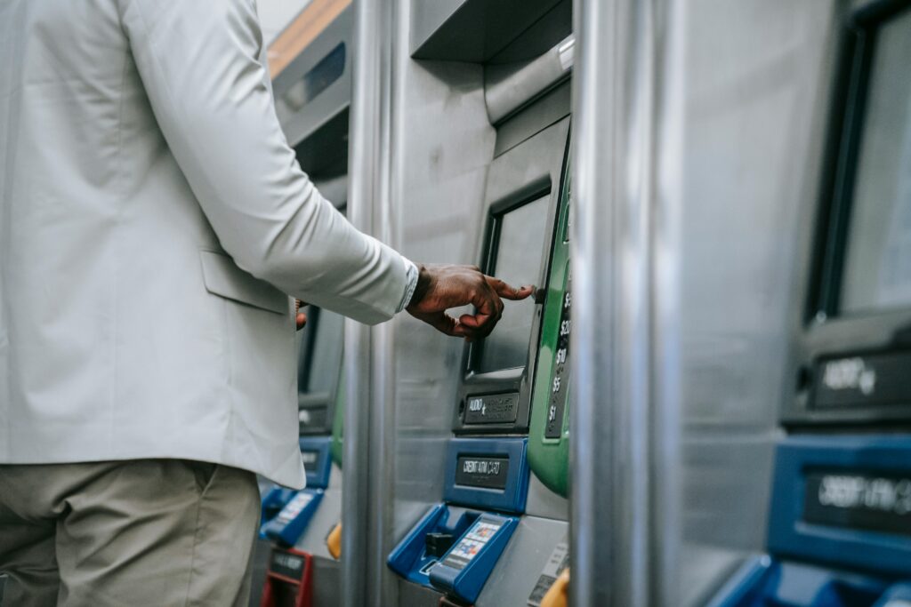 can you use a credit card at an atm?
